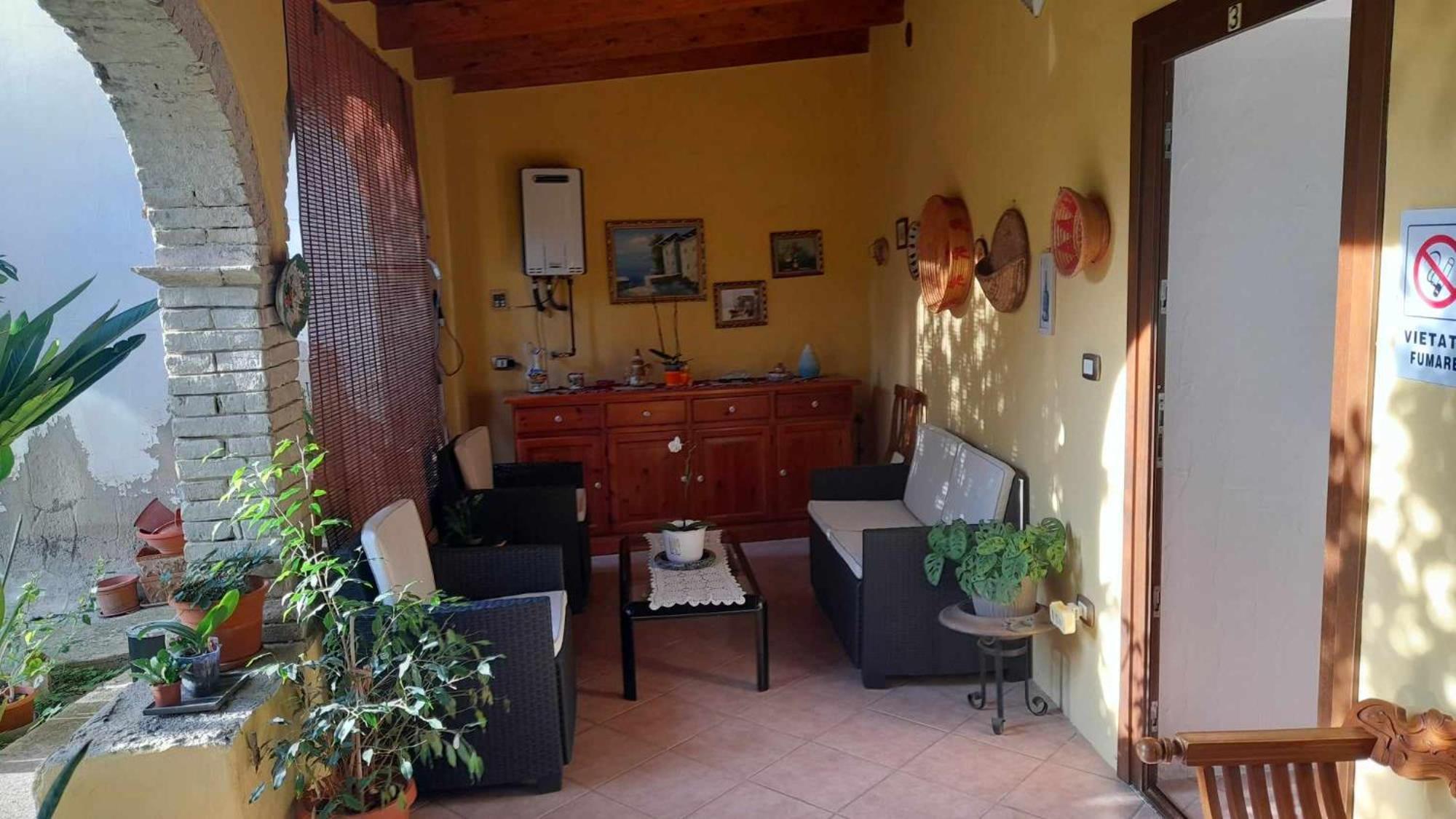 B&B Gli Archi Sìnnai Kültér fotó